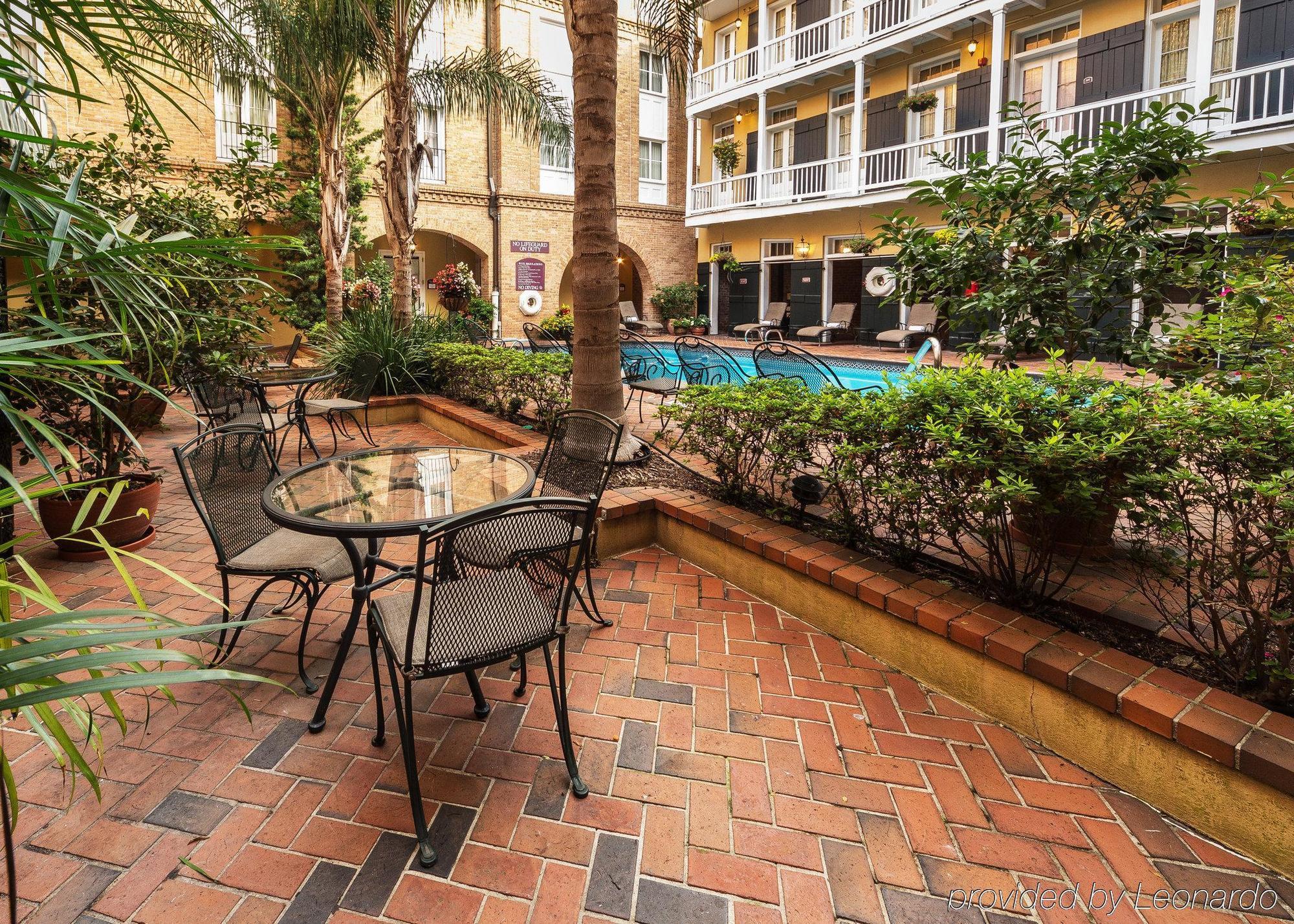 Holiday Inn Hotel French Quarter-Chateau Lemoyne By Ihg New Orleans Exterior foto