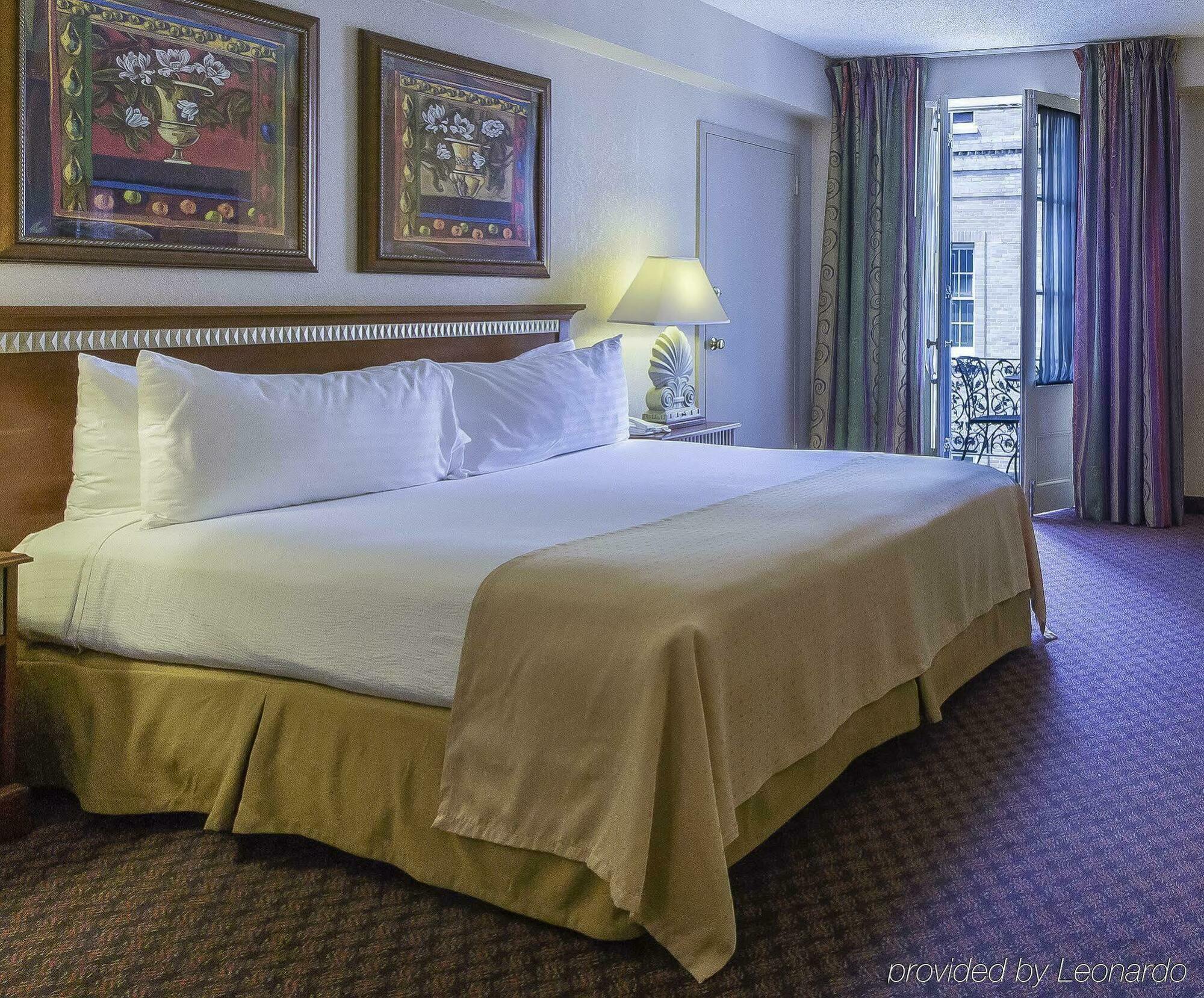Holiday Inn Hotel French Quarter-Chateau Lemoyne By Ihg New Orleans Exterior foto